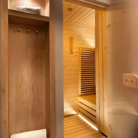 Wellness Grand Hotel 3*