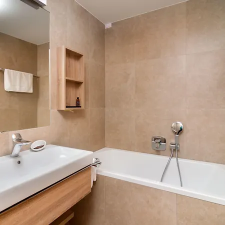 Wellness Grand 3* Špindlerŭv Mlýn