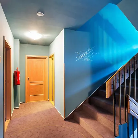 Wellness Grand 3* Шпіндлерув-Млин